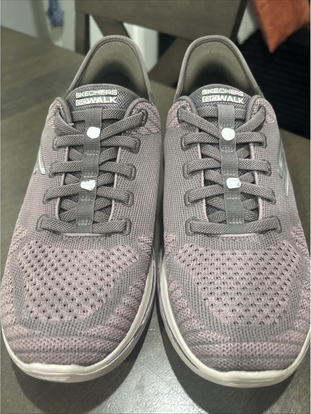 Skechers Go Walk Slip On’s Men’s Grey And Pinkish Tint Shoes. 8.5 [COPY]